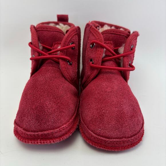 UGG “Baby Neumel” Toddler Boots Size 4/5 12-18mnths - Picture 11 of 12